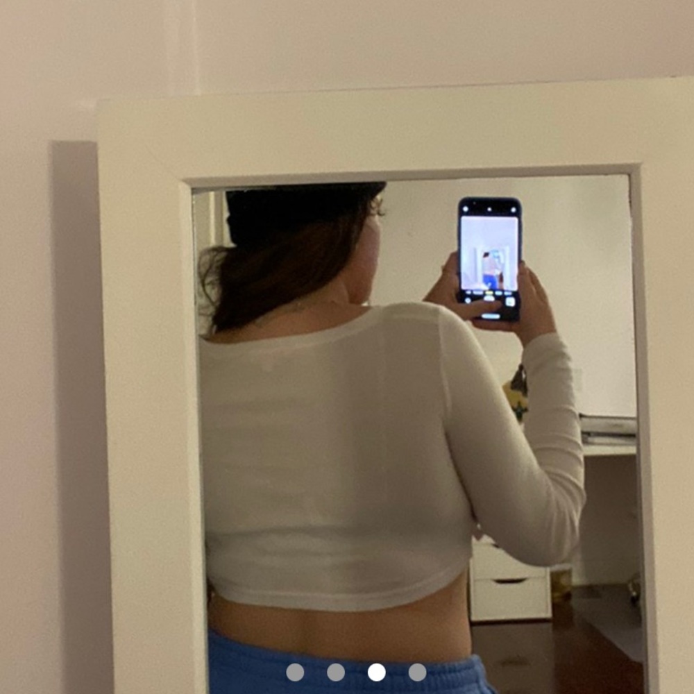 White wrap top - Picture 3 of 4